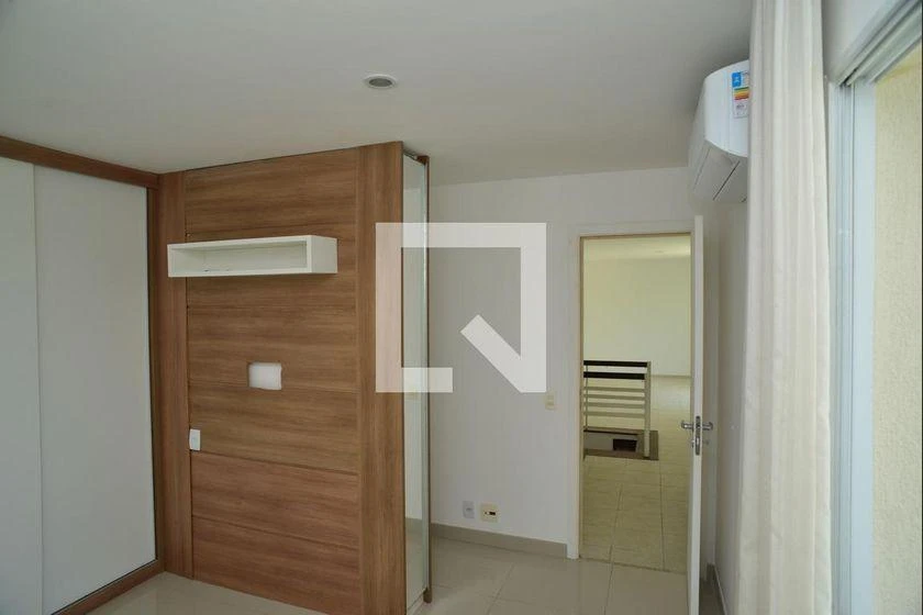 3-bedroom apartment in a building with a gym — photo 6