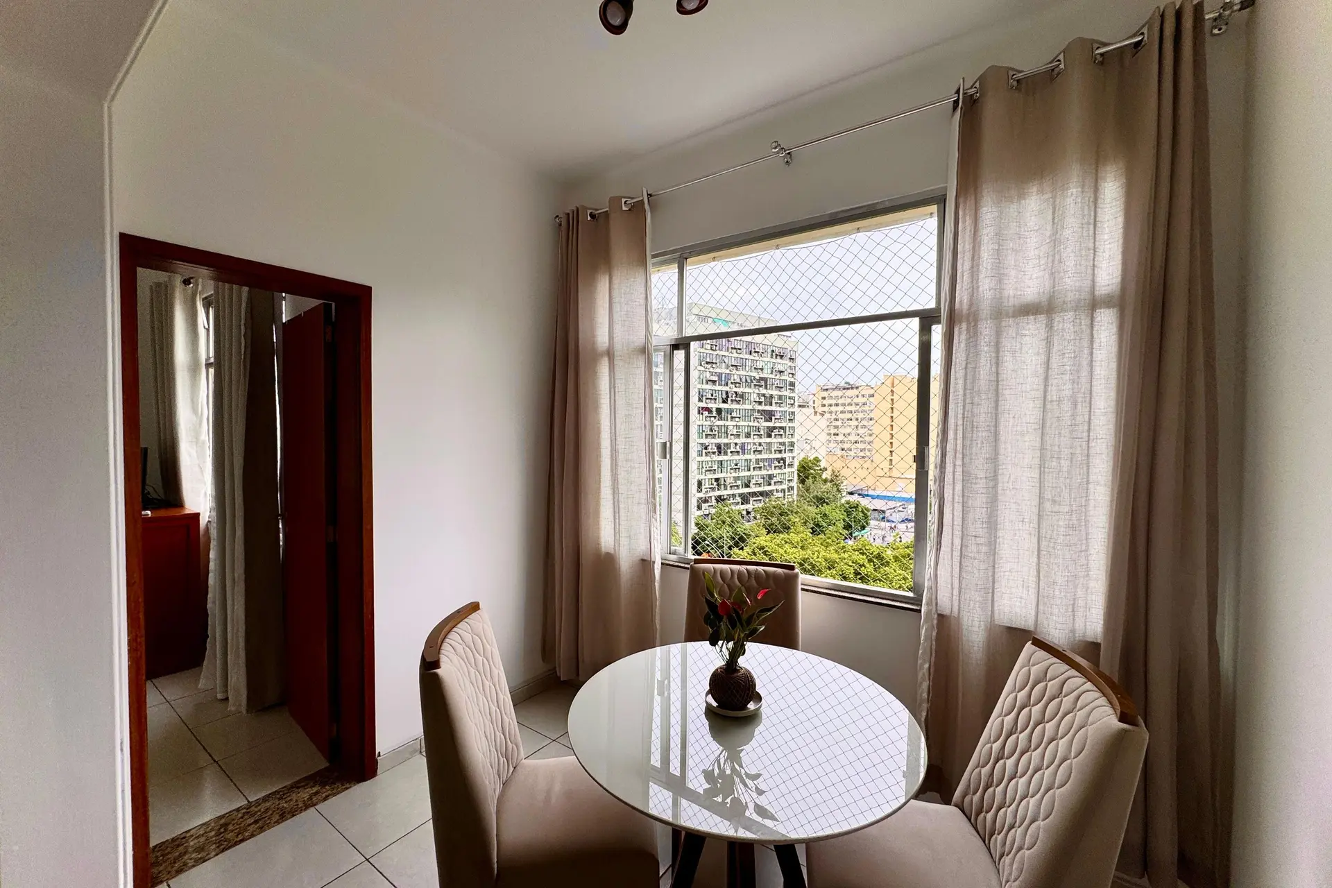 Furnished apartment, 60 m², with a washing machine — photo 12