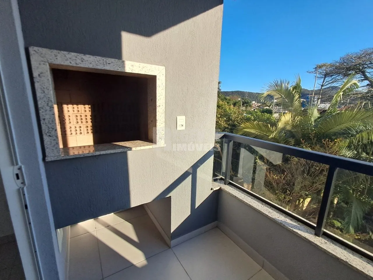 40 m² apartment with 1 bedroom and 1 parking spot — photo 3