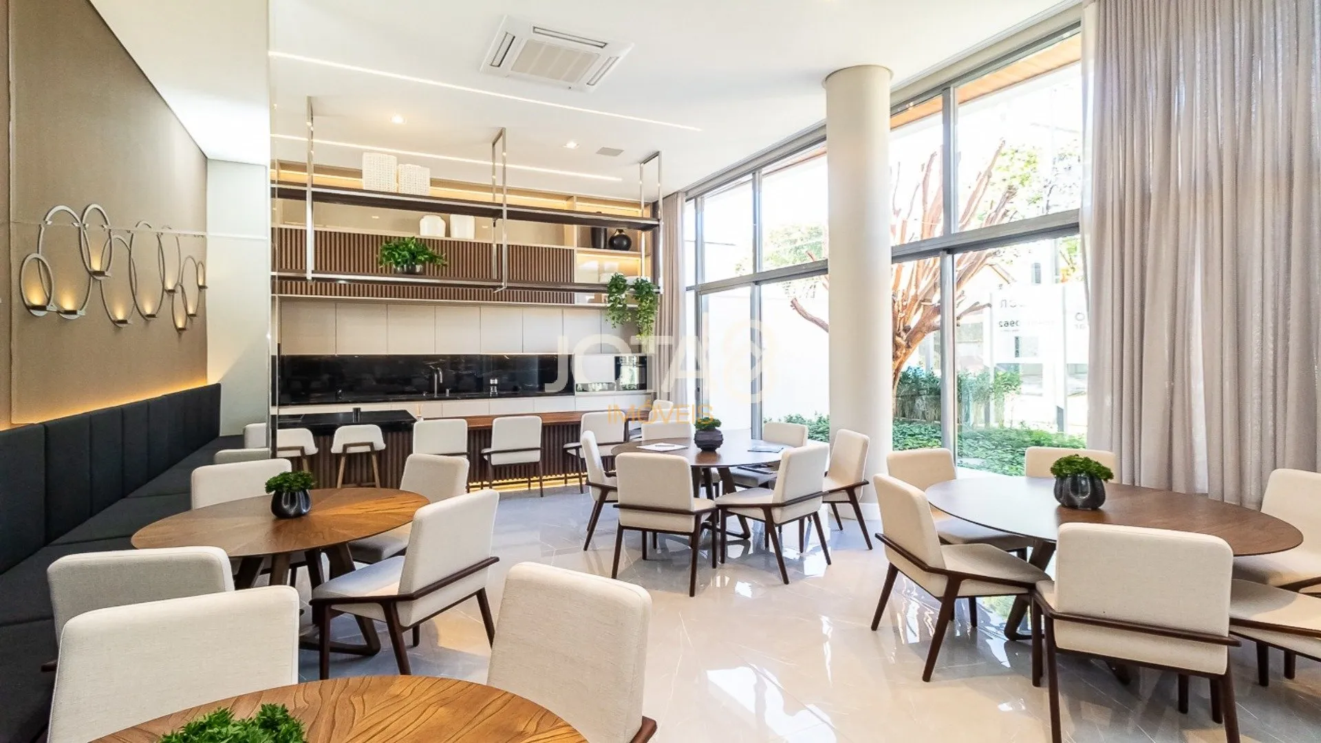 186 m² apartment with 3 en-suites and private BBQ — photo 22