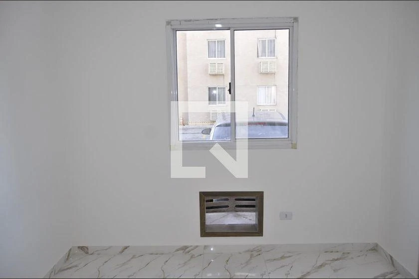 2-bedroom apartment in a building with a gym — photo 41