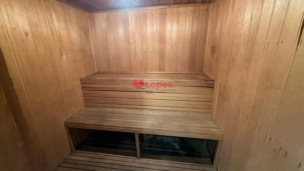 Casa de 450 m² com 3 quartos e fogão a gás — photo 16