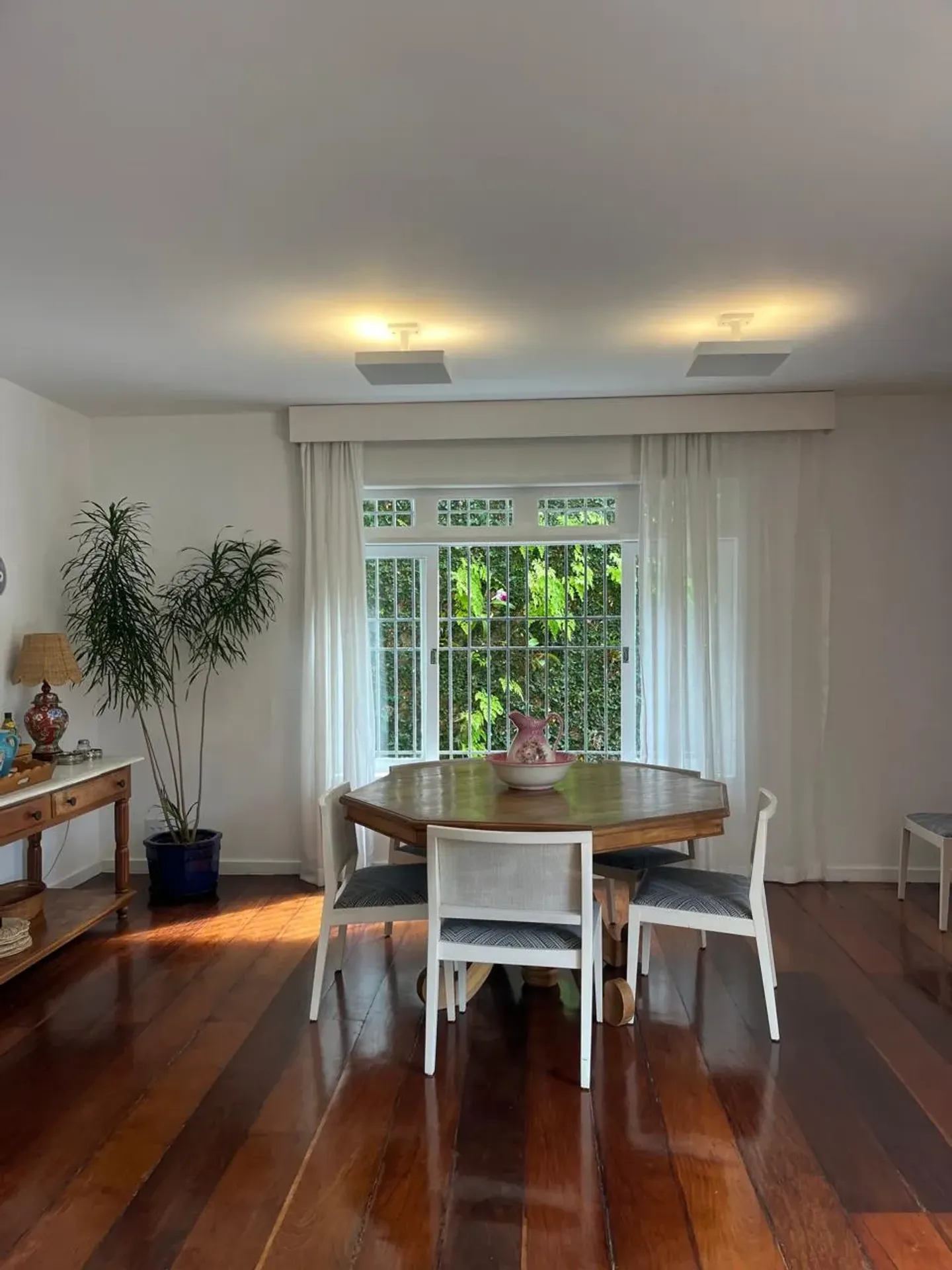 Меблированный дуплекс 700 м²: 6 спален и частный сад — photo 8