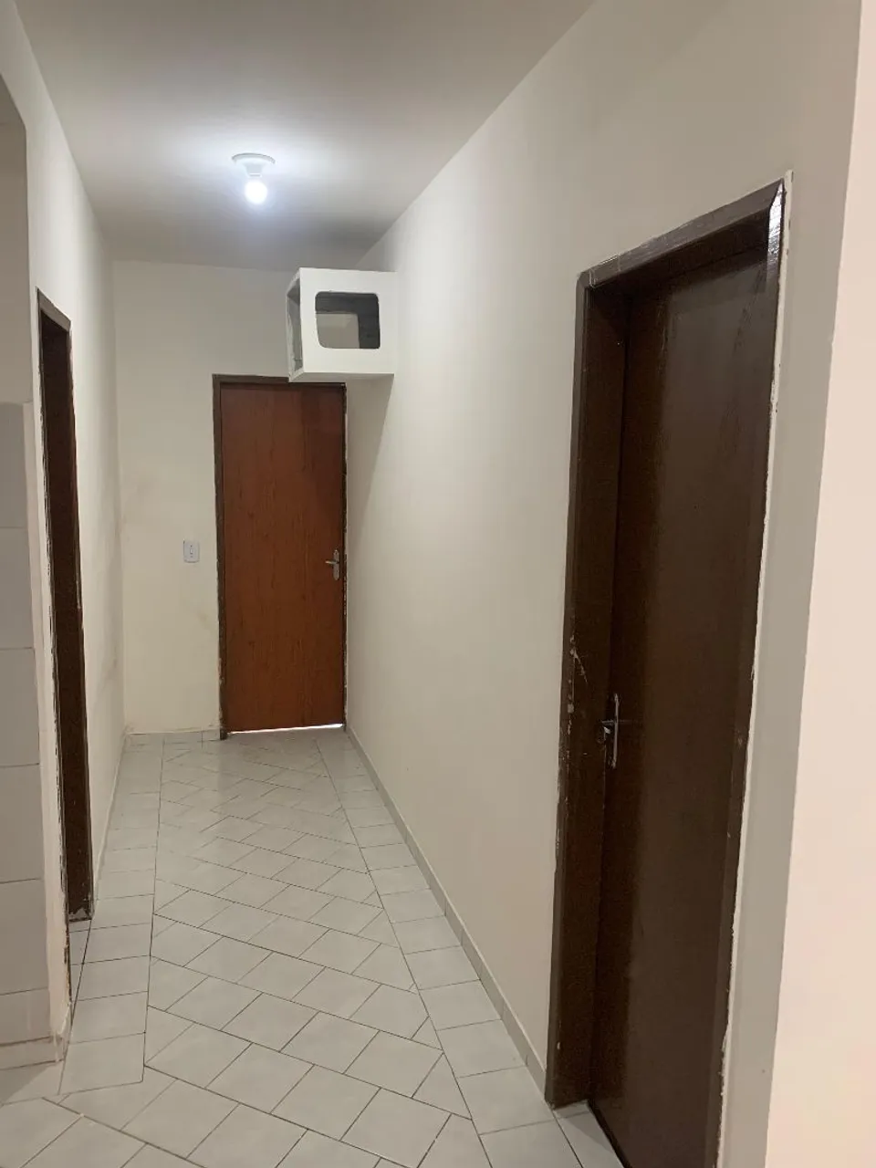 Top portion of a house, unfurnished, 2-bedroom home — photo 4