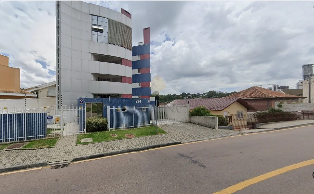 Furnished Garden apartment with 2 bedrooms and 1 parking