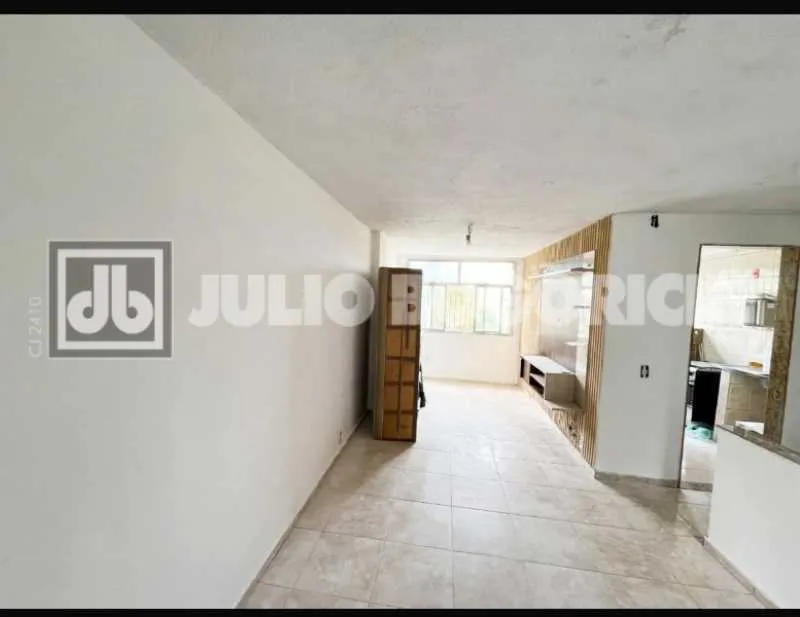 2-bedroom apartment with a mountain view — photo 15