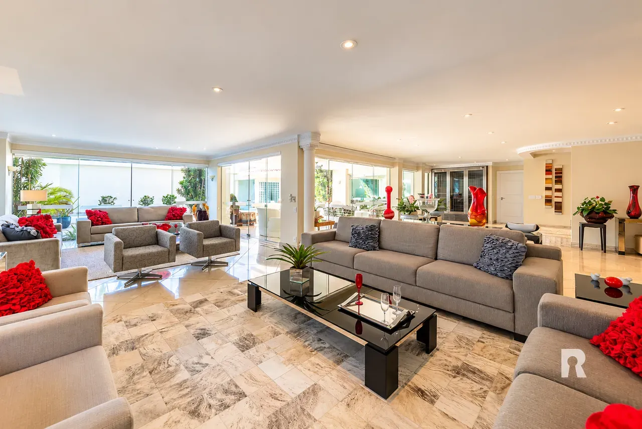 5 quartos e lava-louças: casa de 922 m² — photo 18
