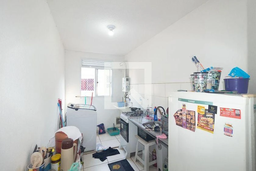 2-bedroom apartment in a building with a pool — photo 22
