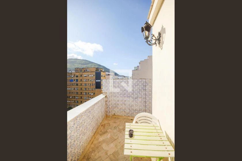 Furnished apartment, 230 m², with a walk-in closet — photo 26