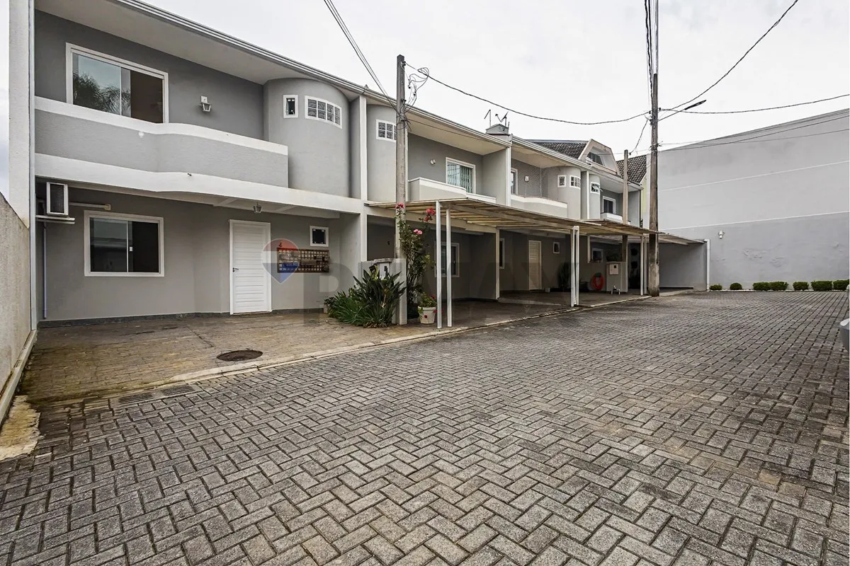 3-bedroom house with a grill on the balcony in Curitiba — photo 78