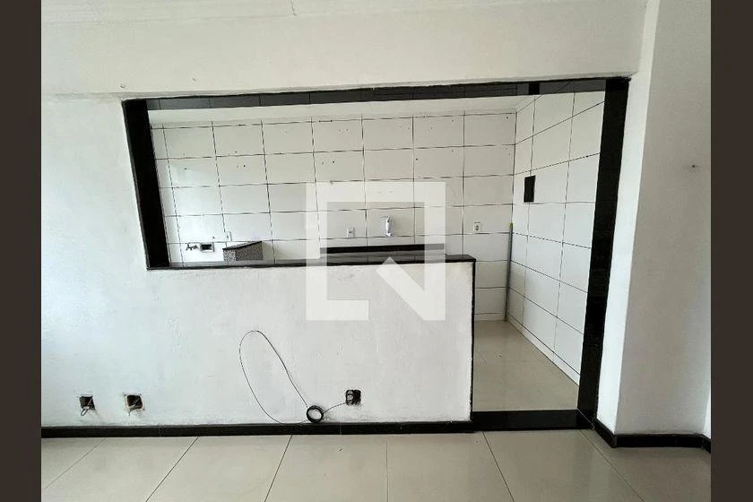 2-bedroom 70 m² rental apartment with 1 parking spot — photo 13
