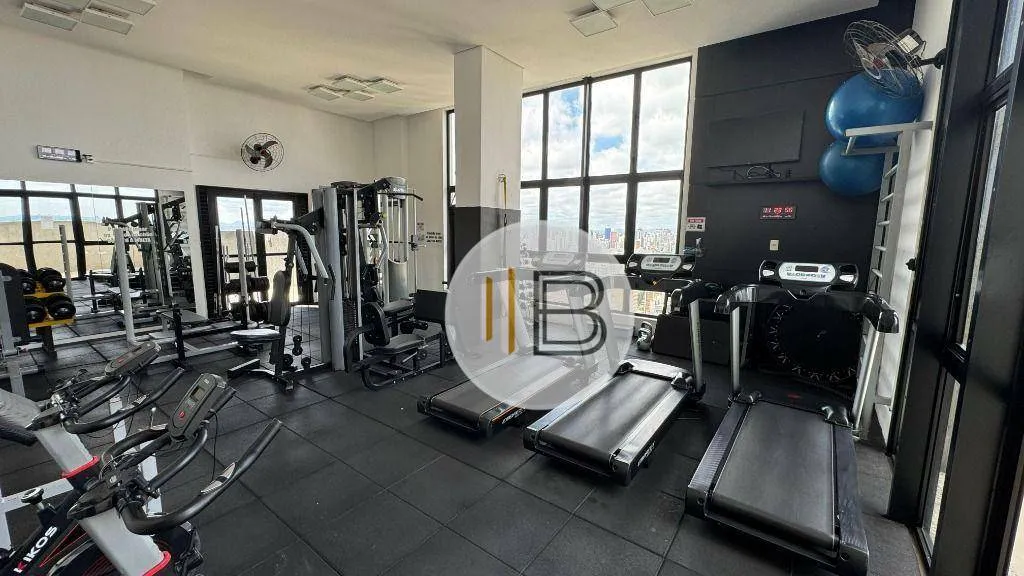 Furnished 1-bedroom apartment with private BBQ area — photo 14