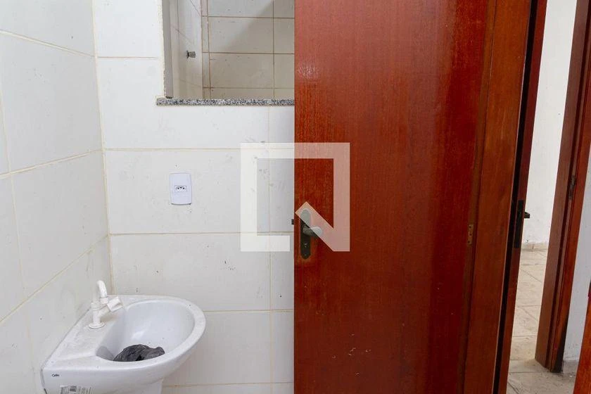 1-bedroom apartment with en-suite bathroom and 38 m² — photo 17