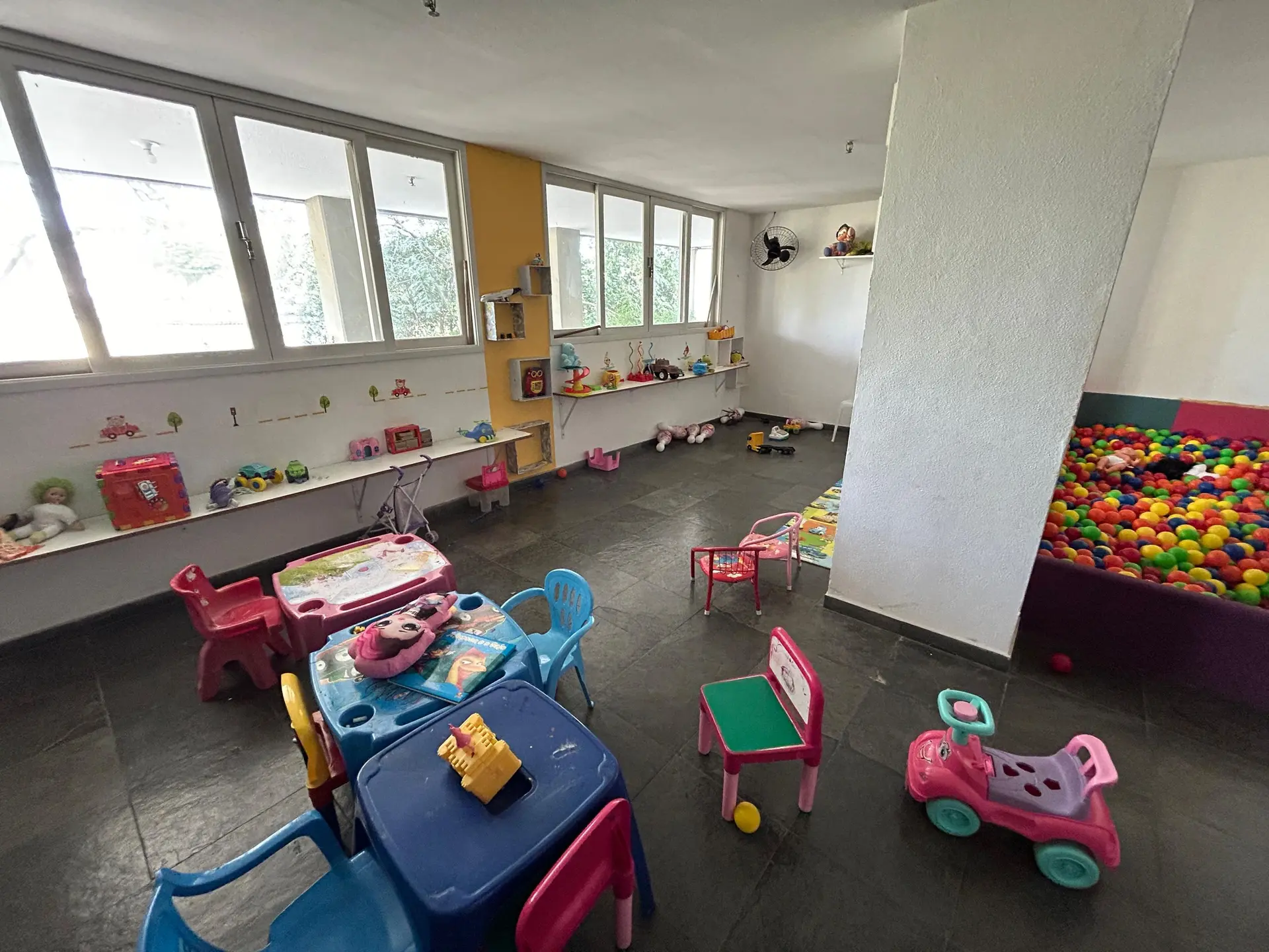 72 m² apartment with a home office and a mountain view — photo 43