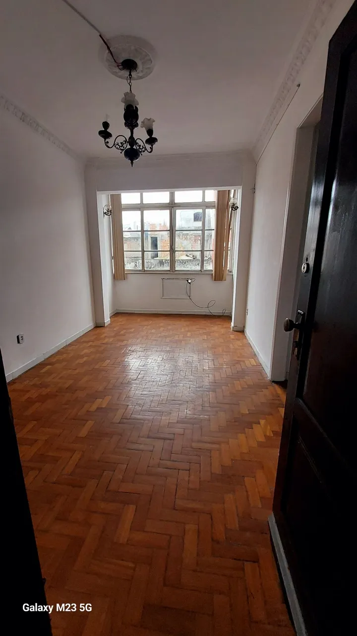 Apartment with no parking, 3 bedrooms and 2 bathrooms — photo 4