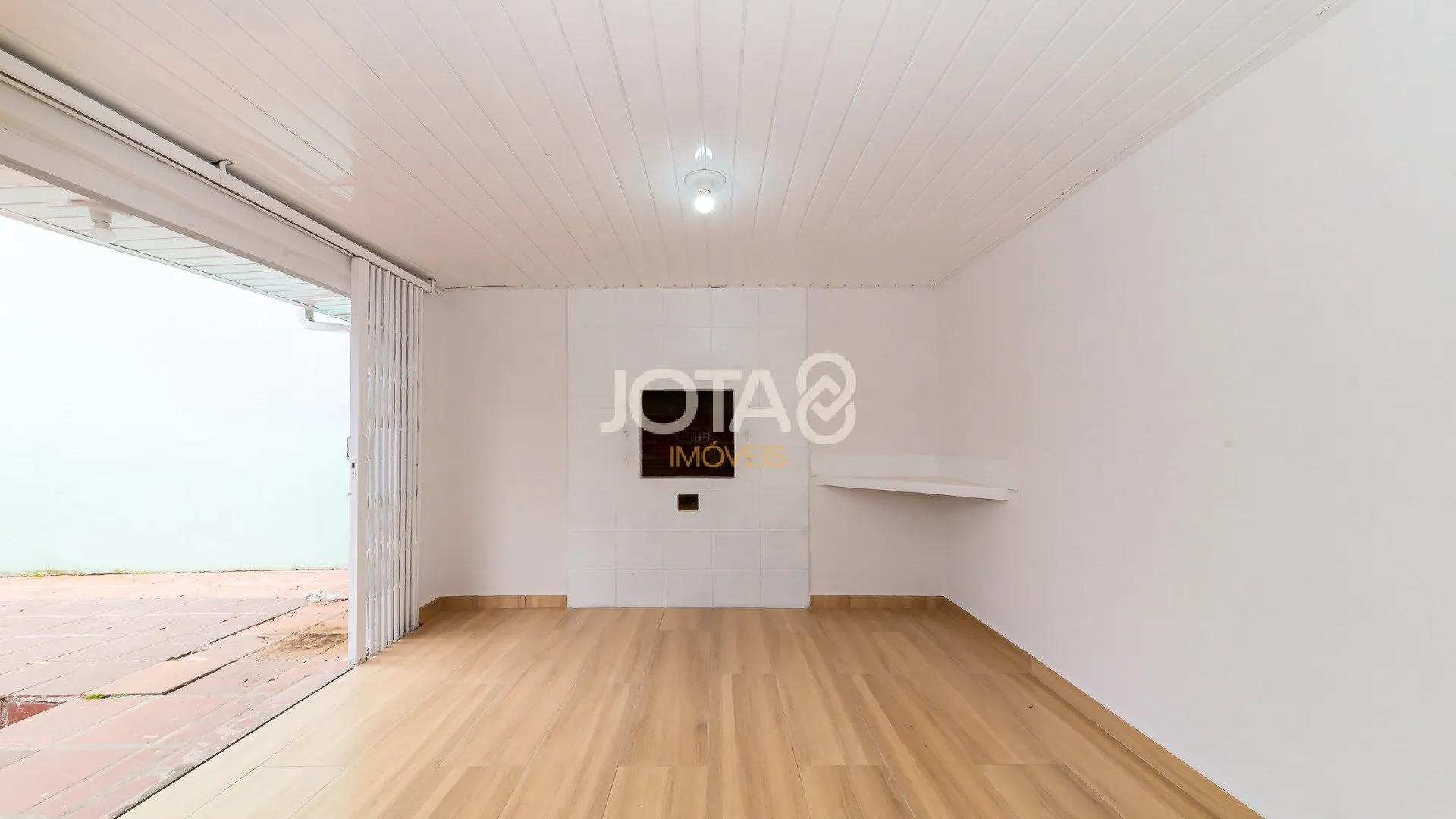 House, 160 m², with a grill on the balcony — photo 12