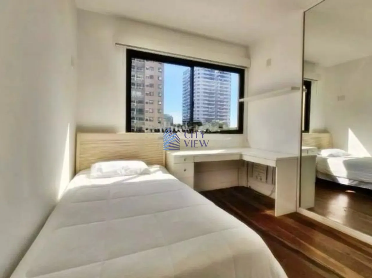 Furnished 4-bedroom apartment with 144 m² and a balcony — photo 9