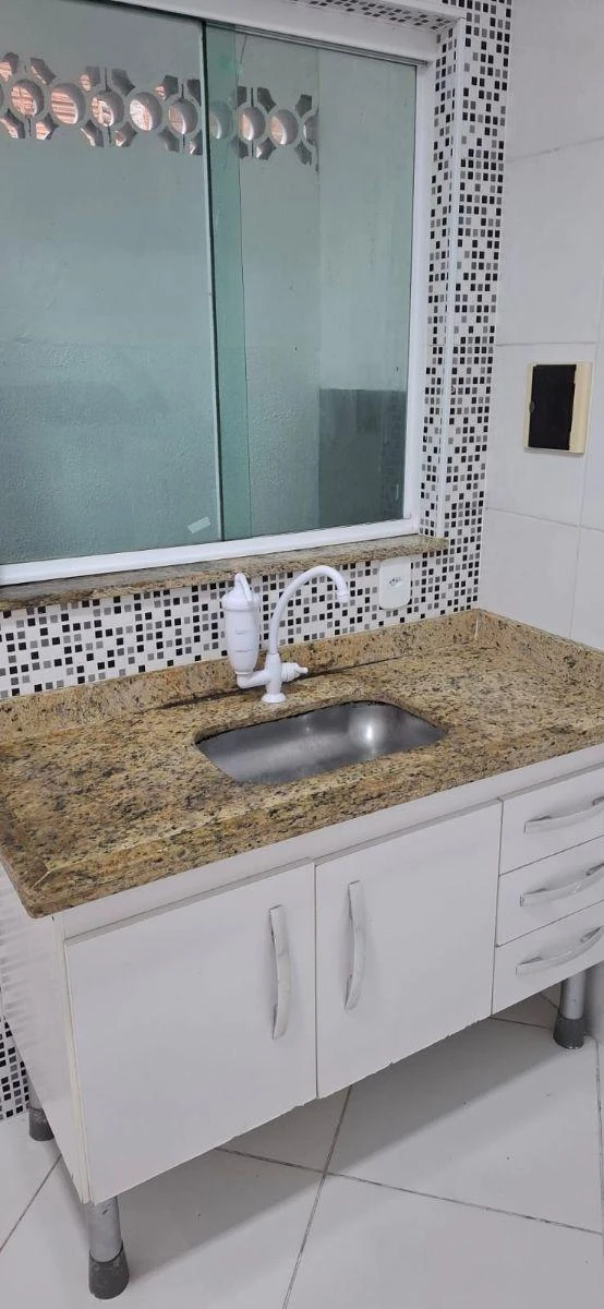 One-bedroom apartment with a mountain view in Rio de Janeiro — photo 2