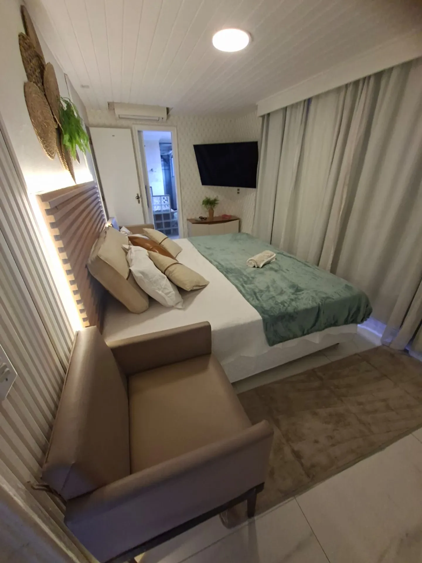 Apartamento de 3 quartos com closet, Todos os Santos — photo 24