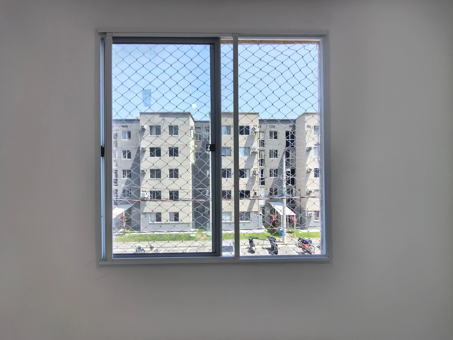 Apartamento de 2 quartos em condomínio com piscina — photo 28