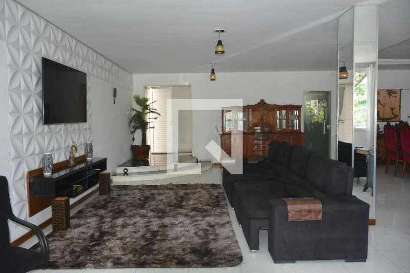 Будинок на 6 спалень із балконом, 400 м² — photo 25