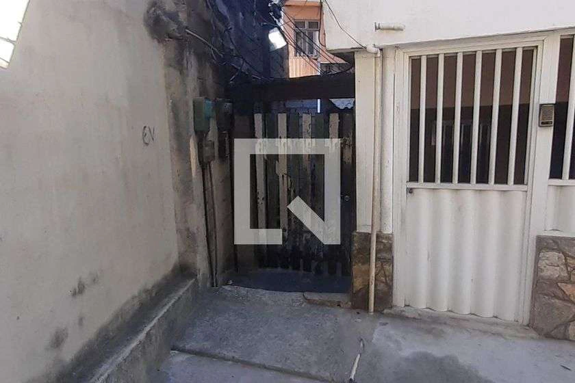 Casa mobiliada com 2 quartos e cozinha a gás — photo 24