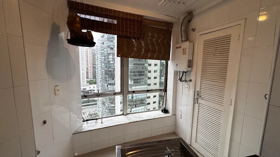 Apartamento, 86 m², com janelas do piso ao teto — photo 19