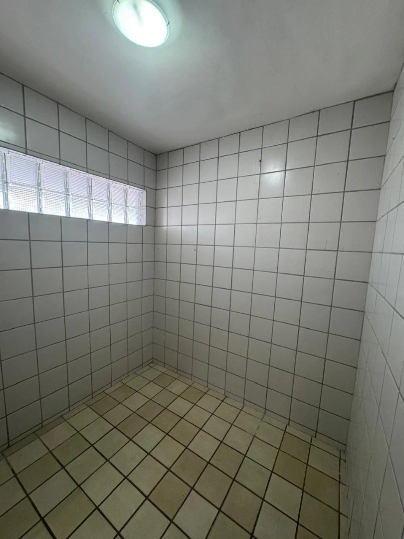 3-bedroom apartment, 1 with its own bathroom, 100 m² — photo 11