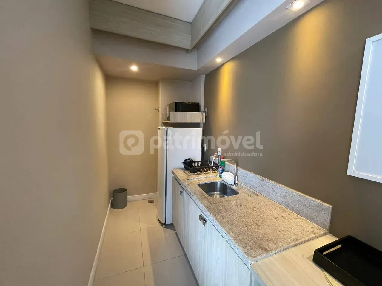 Apartamento mobiliado com 2 suítes e varanda — photo 4