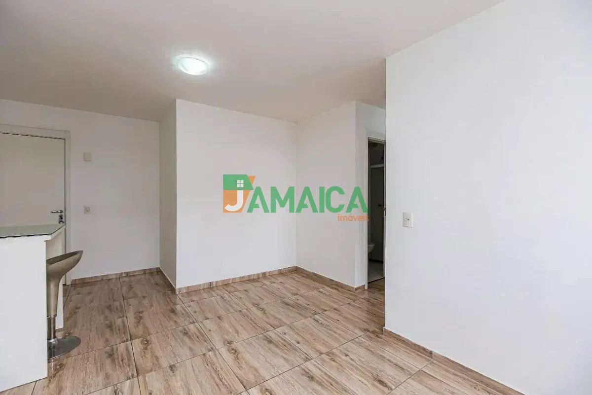 2-bedroom apartment in a building with a pool — photo 14