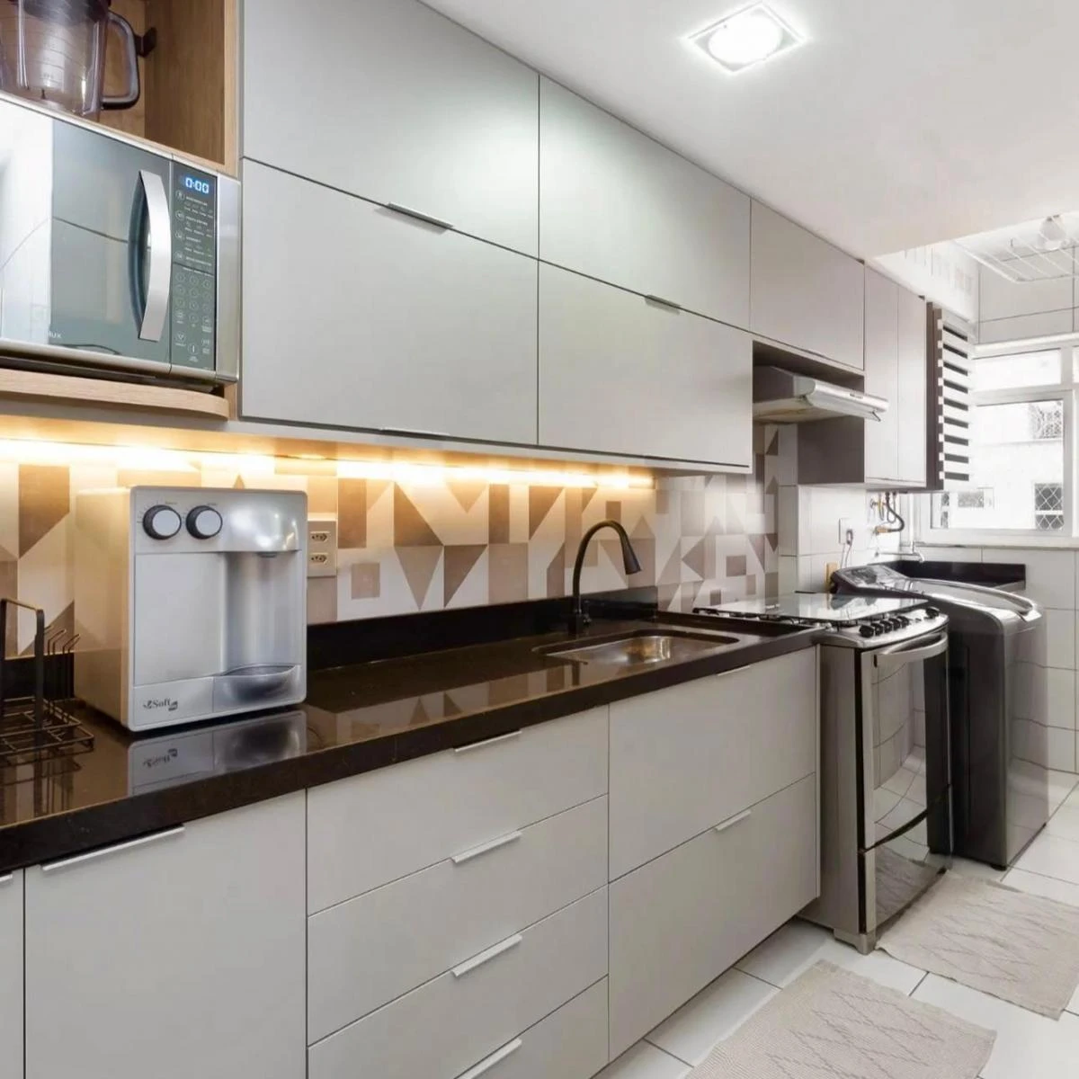 Квартира 109 м² з пральною машиною та робочим місцем — photo 2