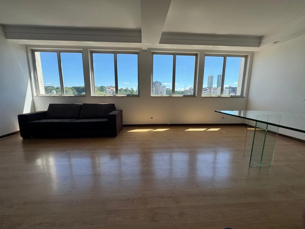 Квартира 268 м² із заскленим балконом та гардеробною — photo 9