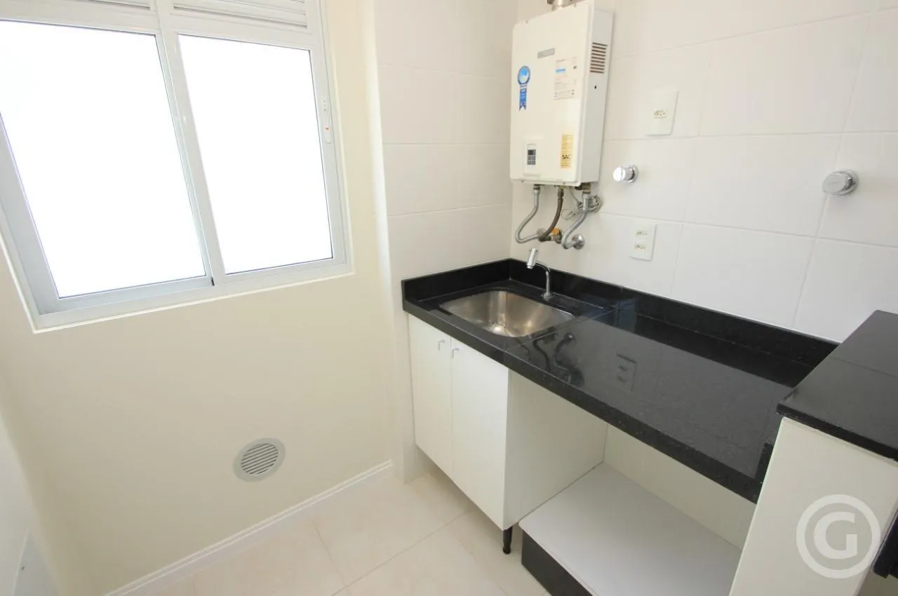Mountain view in a 2-bedroom apartment, 71 m² — photo 9
