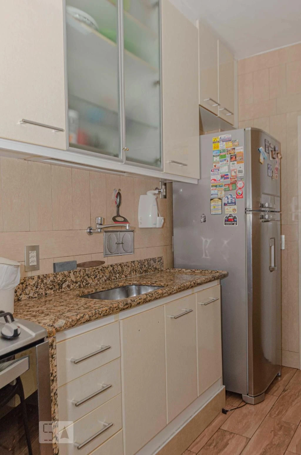 Меблированная квартира с 2 спальнями и стеклянным балконом — photo 17