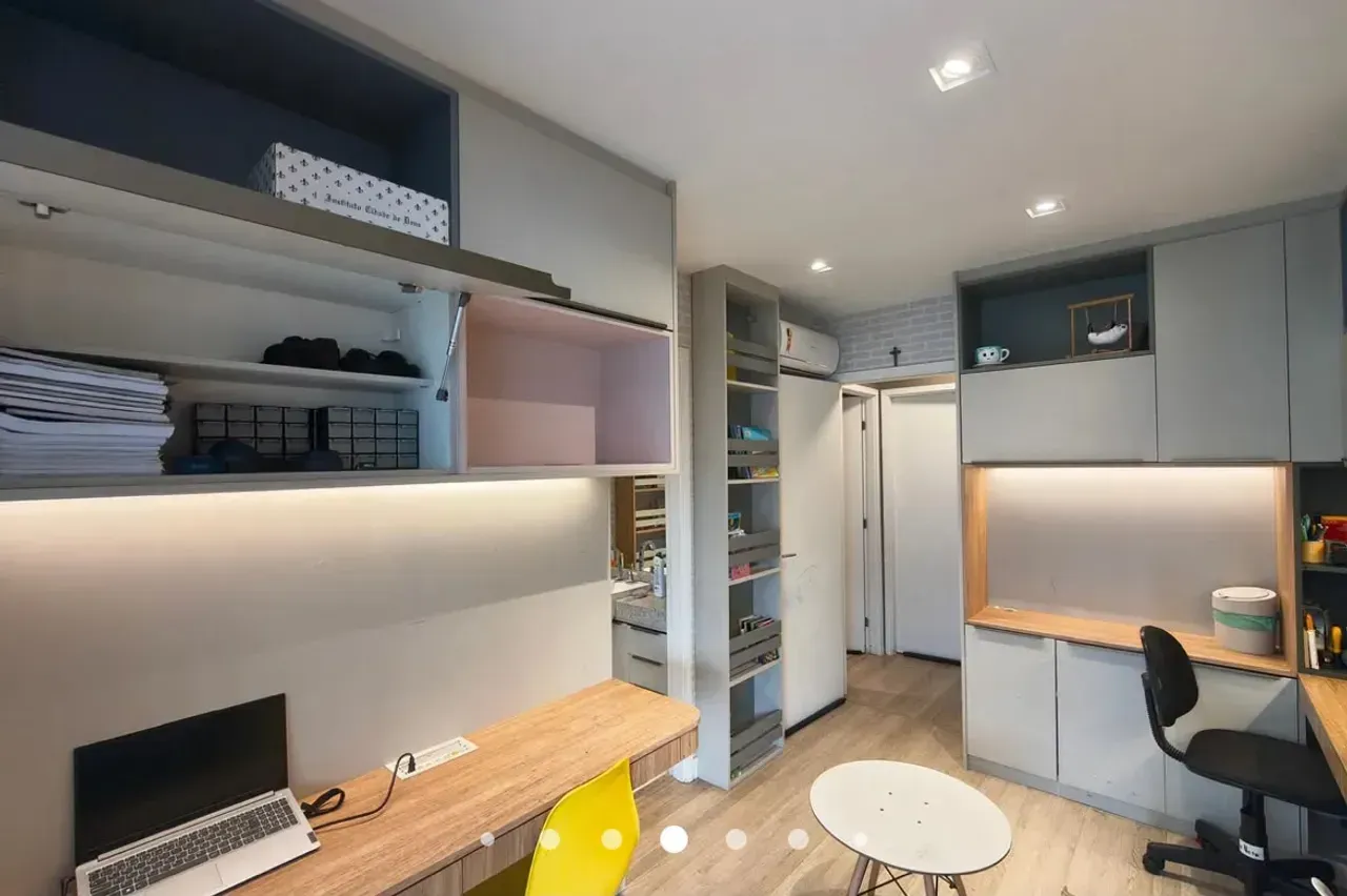 Furnished 3-bedroom apartment with 5 bathrooms — photo 20