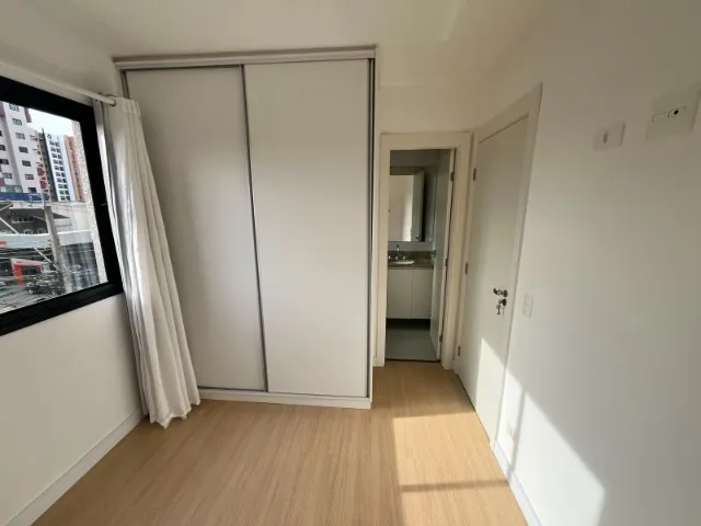 2-bedroom apartment with 2 bathrooms, parking included