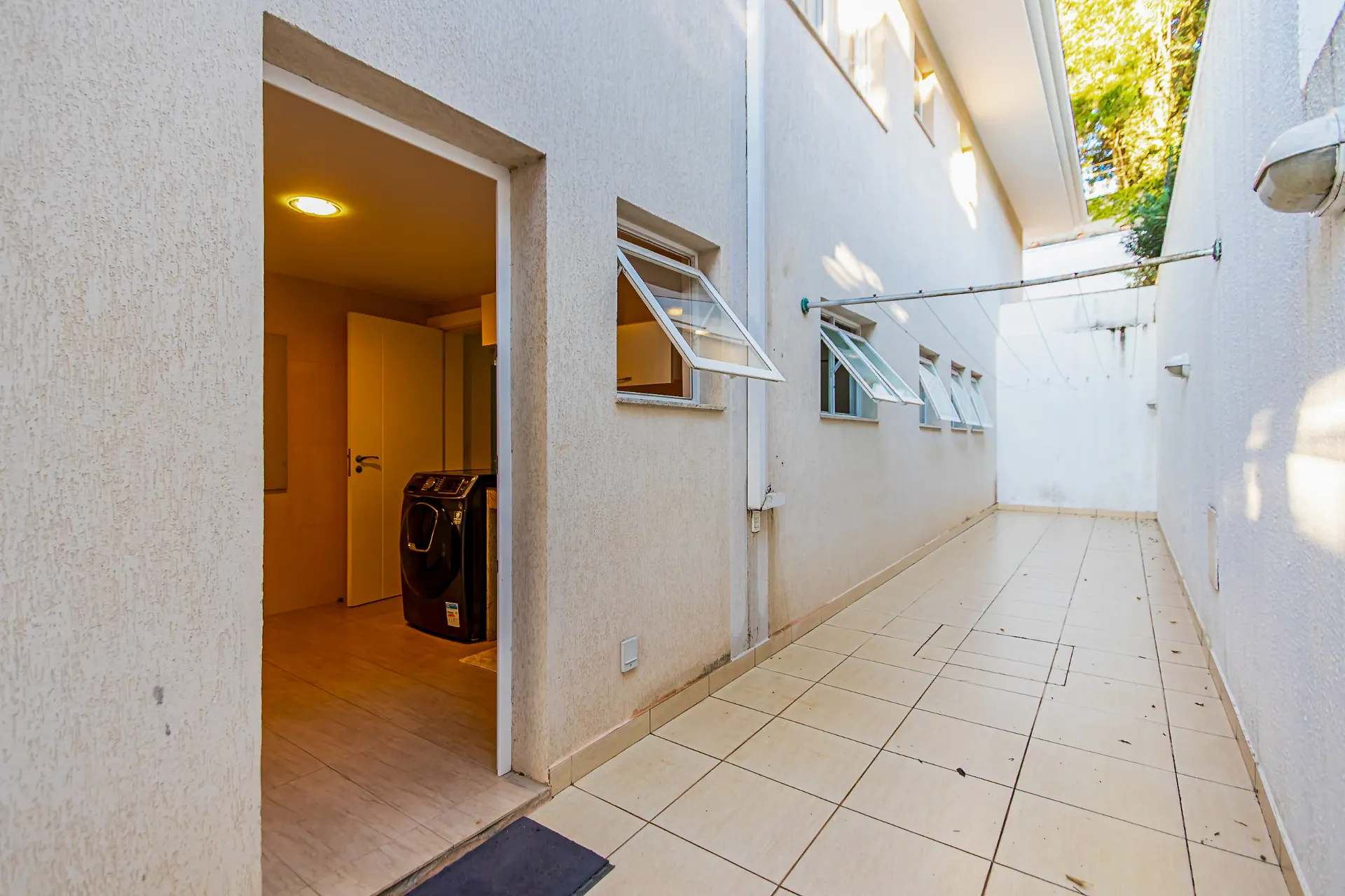 Furnished house with a separate kitchen and 4 bedrooms — photo 21
