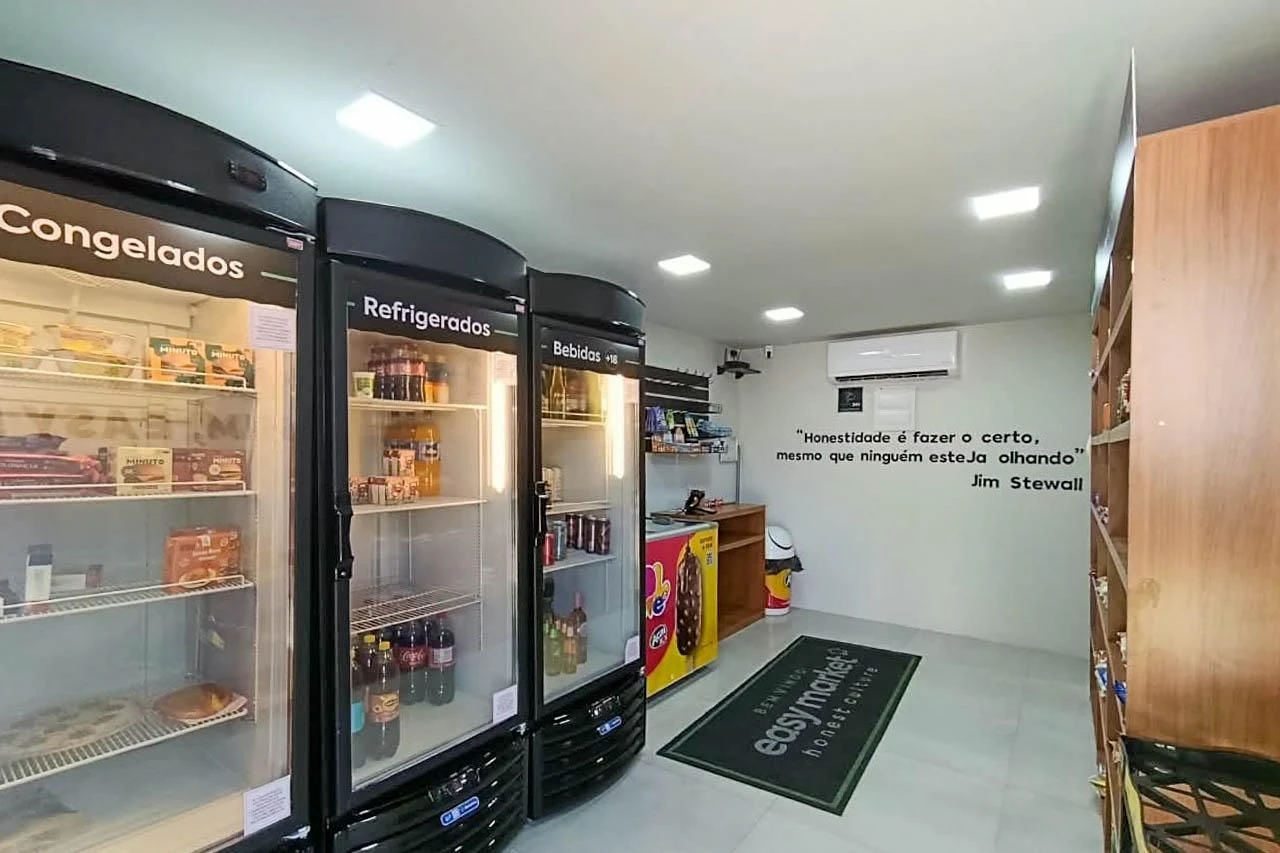 2-bedroom apartment in a building with a gym — photo 41