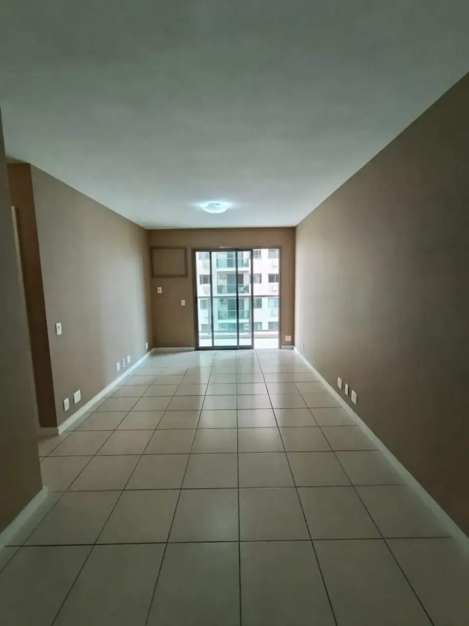 Apartment with 2 bedrooms a balcony and 1 parking spot — photo 5