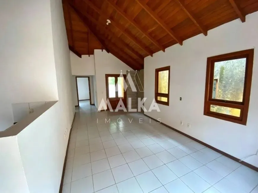 2-bedroom, 100 m² house in Florianópolis — photo 9