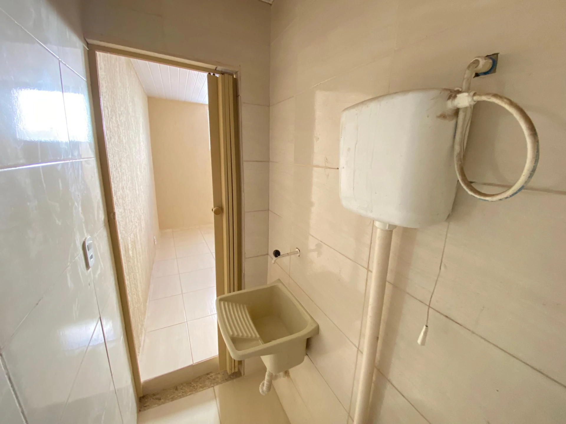 Квартира з 1 спальнею і 1 ванною без паркомісця — photo 16
