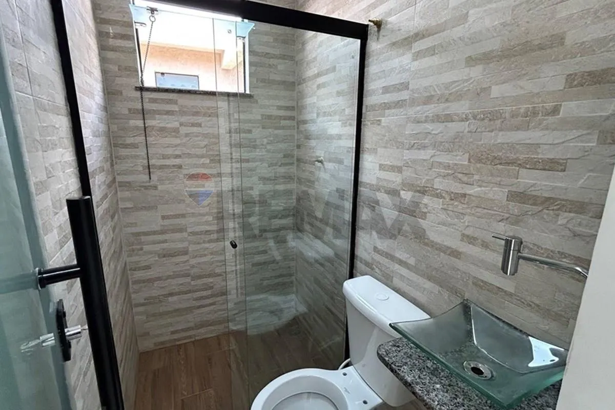 Студия 30 м² на 2 этаже с душем в стекле — photo 8