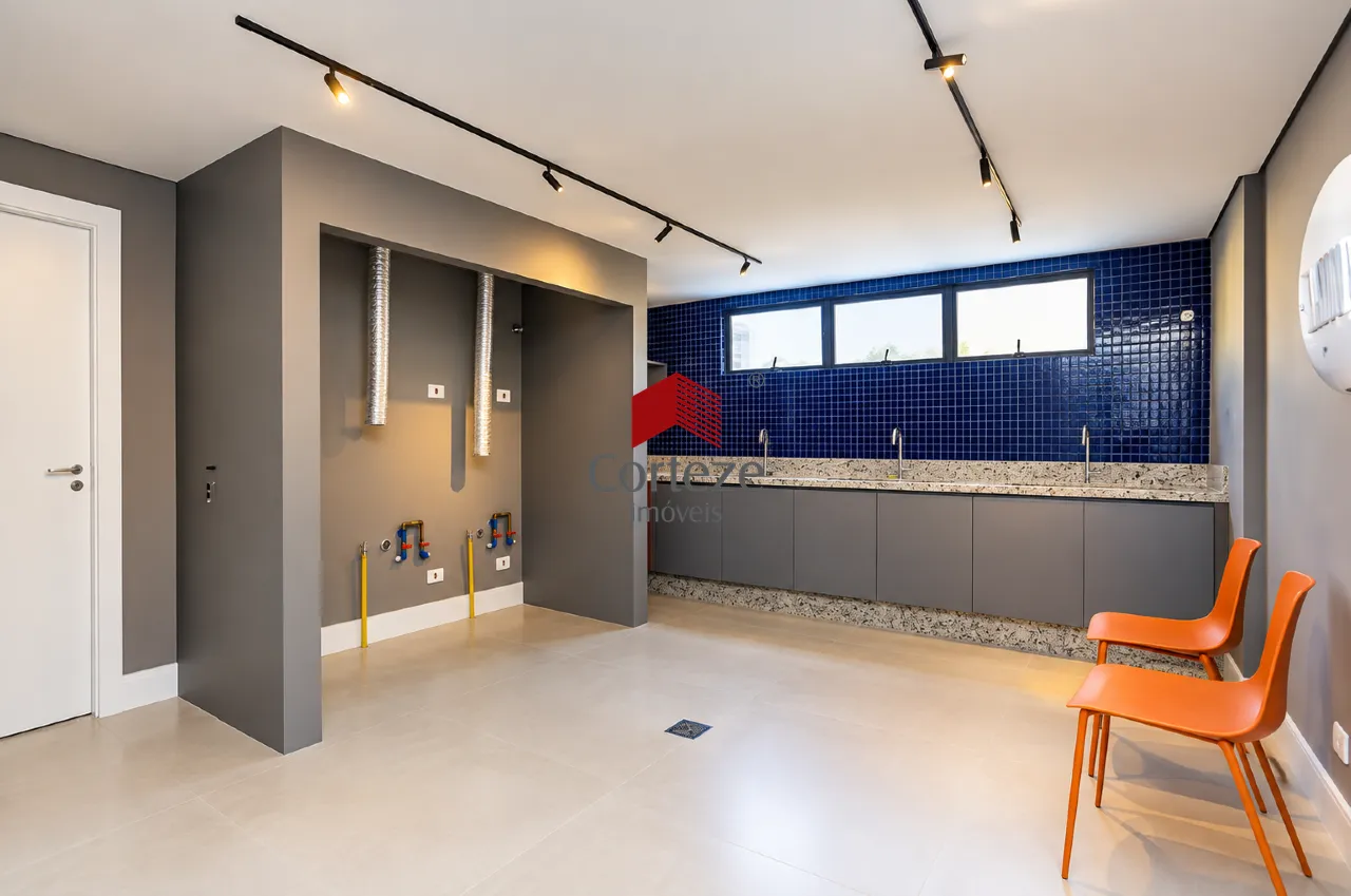 2-bedroom apartment with a grill on the balcony — photo 24