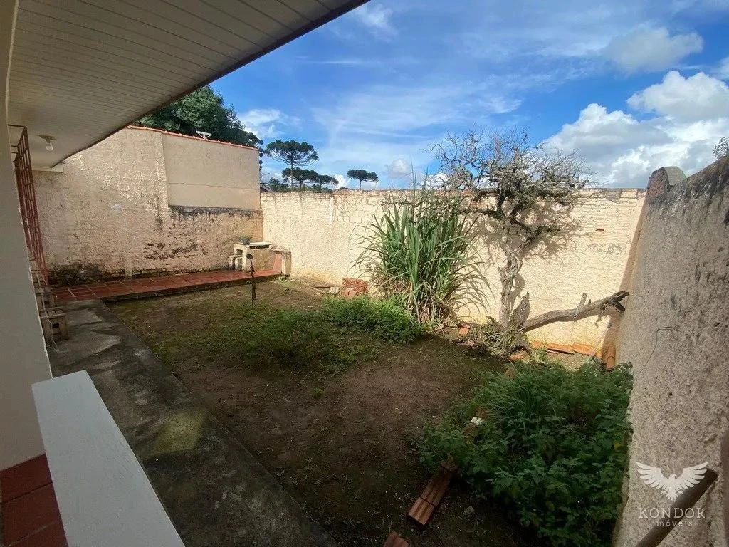 2-bedroom house with a washing machine in Curitiba — photo 11
