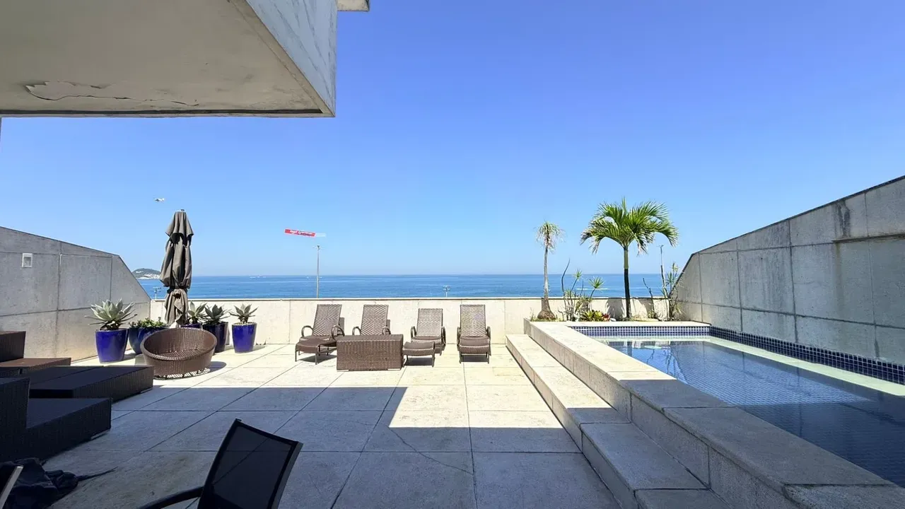 Furnished apartment 980 m² with 6 bedrooms and 5 parking spots