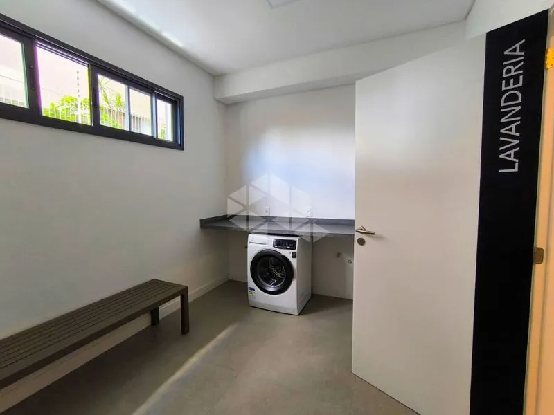 Furnished 35 m² apartment with 1 bedroom and 1 parking — photo 18