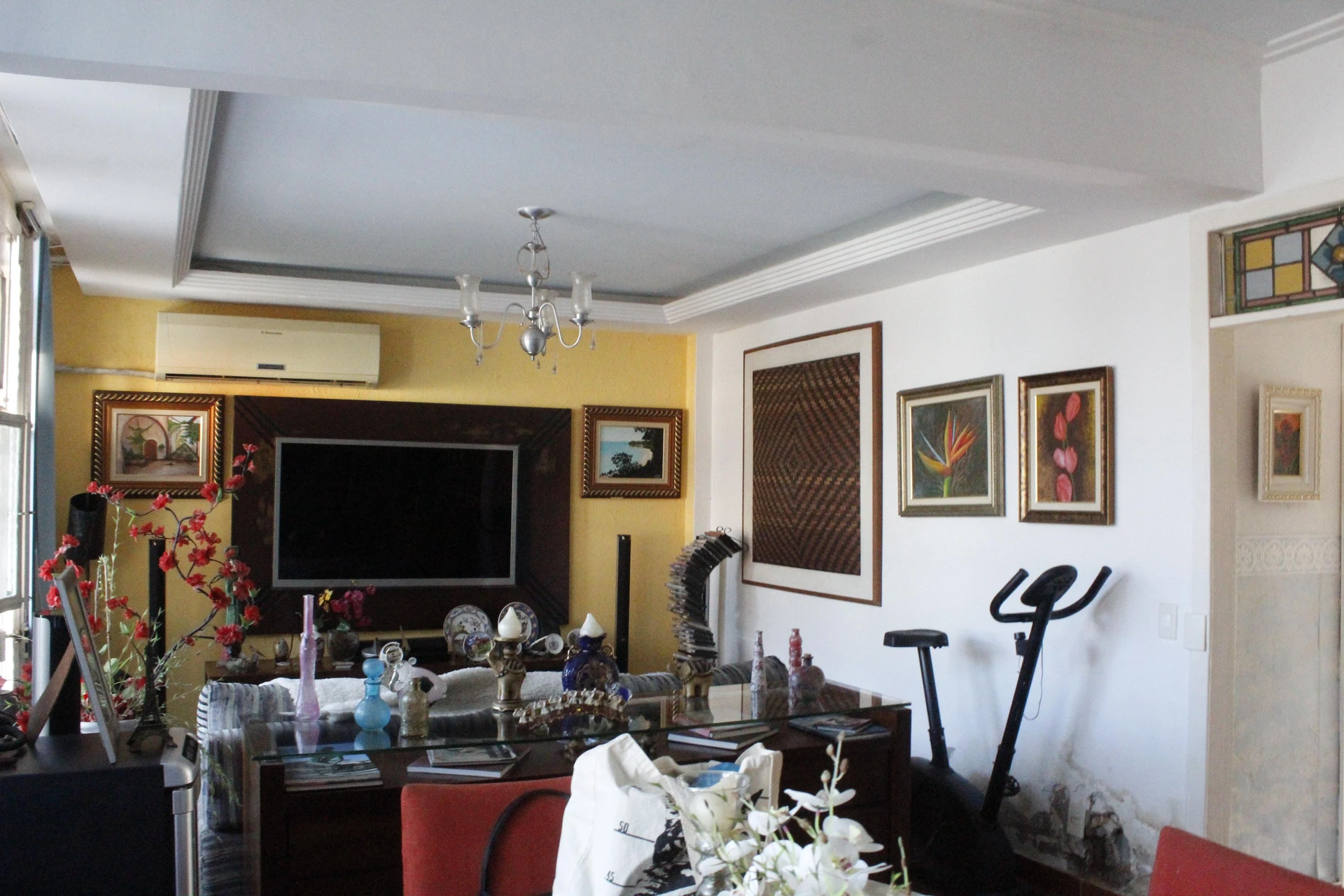 Furnished 4-bedroom house with private balcony — photo 63