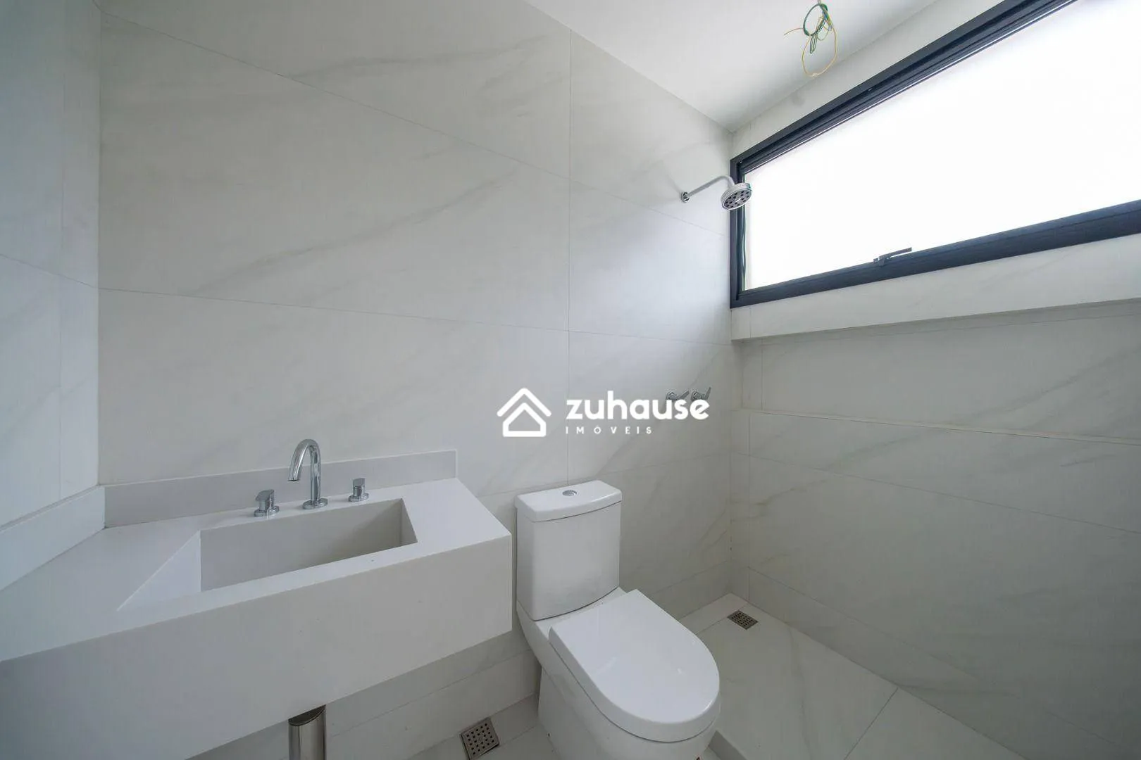 Casa tríplex com 5 quartos e 5 banheiros — photo 38
