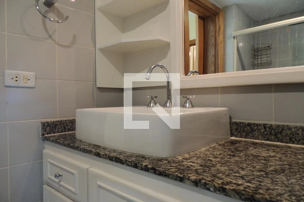 Панорамні вікна та 2 спальні: квартира 73 м² — photo 8