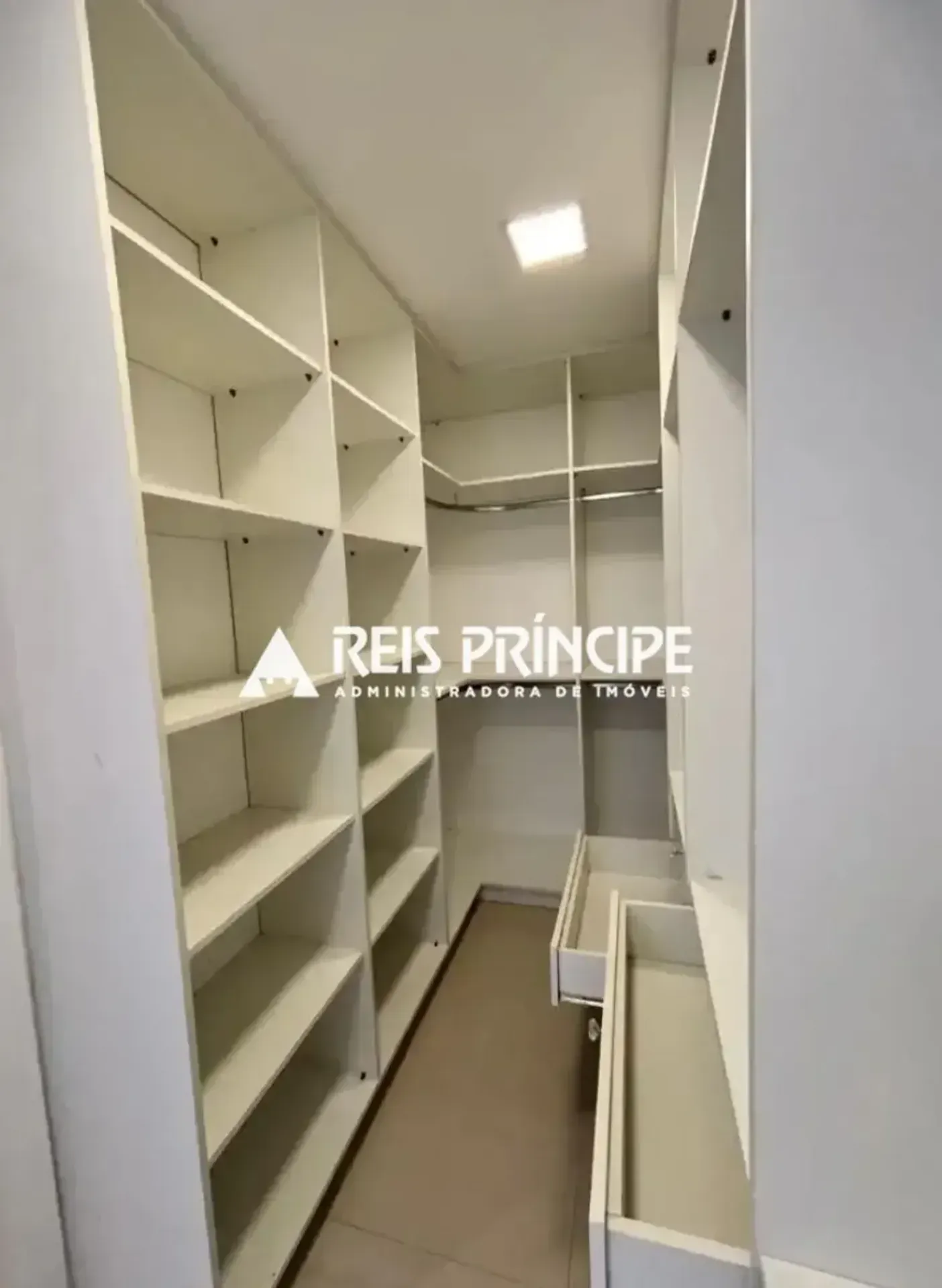 Furnished house with 3 suites and an open-plan kitchen — photo 21